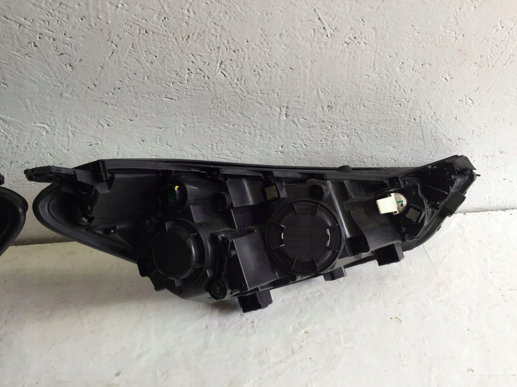 Frontscheinwerfer Hyundai Tucson Tl Ein Stück (Rechts oder Links) Headlight SCH7756445211ts