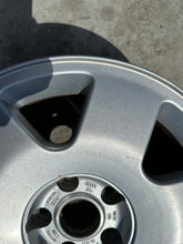 Laden Sie das Bild in den Galerie-Viewer, 1x Alufelge 16 Zoll 7.0" 5x112 4B3601025C Audi C5 Rim Wheel FEL4295215293as