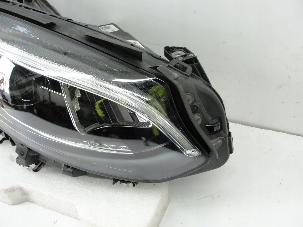 Frontscheinwerfer Mercedes-Benz W246 A2469067001 LED Rechts Headlight SCH4404842854tf