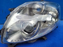 Laden Sie das Bild in den Galerie-Viewer, Frontscheinwerfer Toyota Auris 81150-02530 Xenon Links Scheinwerfer Headlight