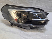 Laden Sie das Bild in den Galerie-Viewer, Frontscheinwerfer Opel Zafira Vivaro 9832836480 Rechts Scheinwerfer Headlight SCH3554169601ph