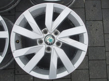 Load image into Gallery viewer, 4x Alufelge 16 Zoll 6.5" 5x112 41ET Glanz Silber 3G0601025A Skoda I Rim Wheel FEL4936431459nv