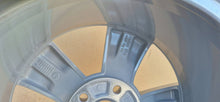 Load image into Gallery viewer, 1x Alufelge 16 Zoll 7.0" 5x112 5L0601025E Skoda Yeti Rim Wheel FEL4231978417do