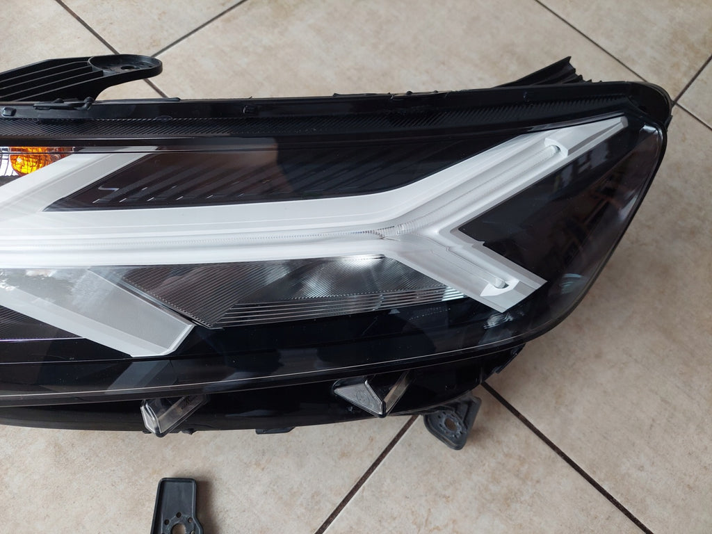 Frontscheinwerfer Dacia Sandero III Logan Jogger 260601750R-1 Links Headlight SCH7385661880nj