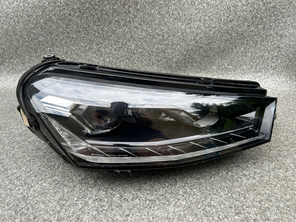 Frontscheinwerfer Skoda Fabia IV 6VB941016A Full LED Rechts Headlight SCH3948093763qb