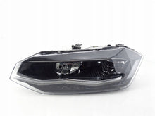 Laden Sie das Bild in den Galerie-Viewer, Frontscheinwerfer VW Polo 2G1941035F Links Scheinwerfer Headlight