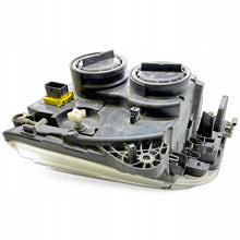 Laden Sie das Bild in den Galerie-Viewer, Frontscheinwerfer Daf 1835874 1ED010116-511 Links Scheinwerfer Headlight SCH3346431630nw