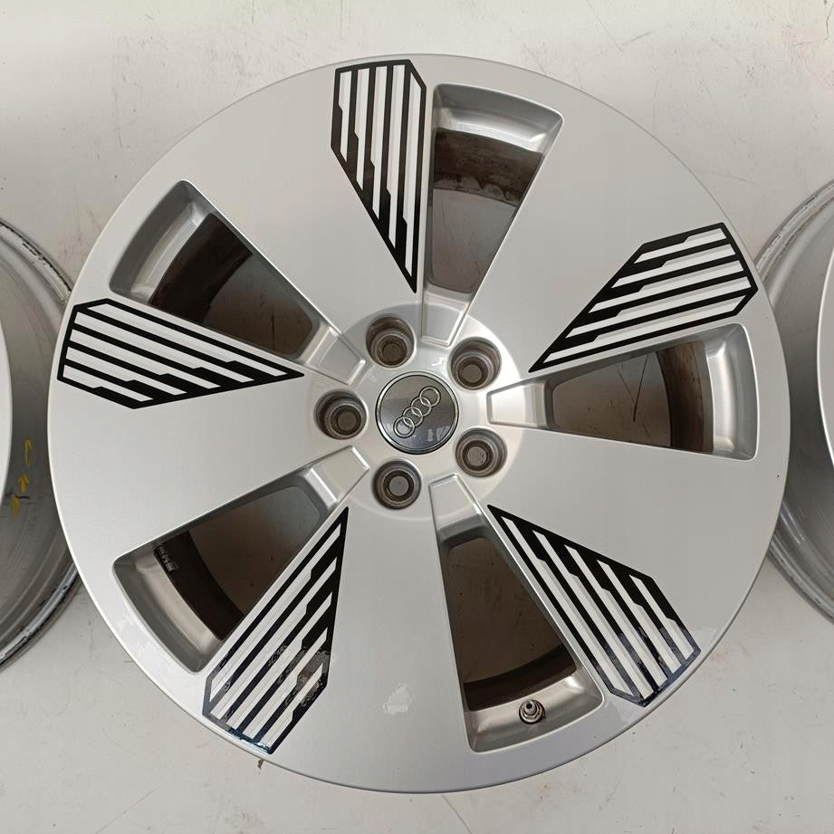 4x Alufelge 19 Zoll 8.0" 5x112 34ET Glanz Silber 4KE601025L Audi E-Tron FEL4579540829iw