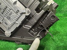 Load image into Gallery viewer, Frontscheinwerfer Renault E-Tech 260104669R LED Rechts Scheinwerfer Headlight SCH4867727167ak