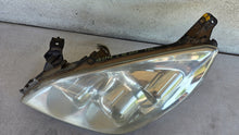 Laden Sie das Bild in den Galerie-Viewer, Frontscheinwerfer Opel Vectra C 13170924 Xenon Links Scheinwerfer Headlight SCH9357762526sb