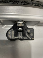 Load image into Gallery viewer, 4x Alufelge 17 Zoll 7.5" 5x130 50ET 7P0071497A VW Touareg Rim Wheel FEL3509749030du