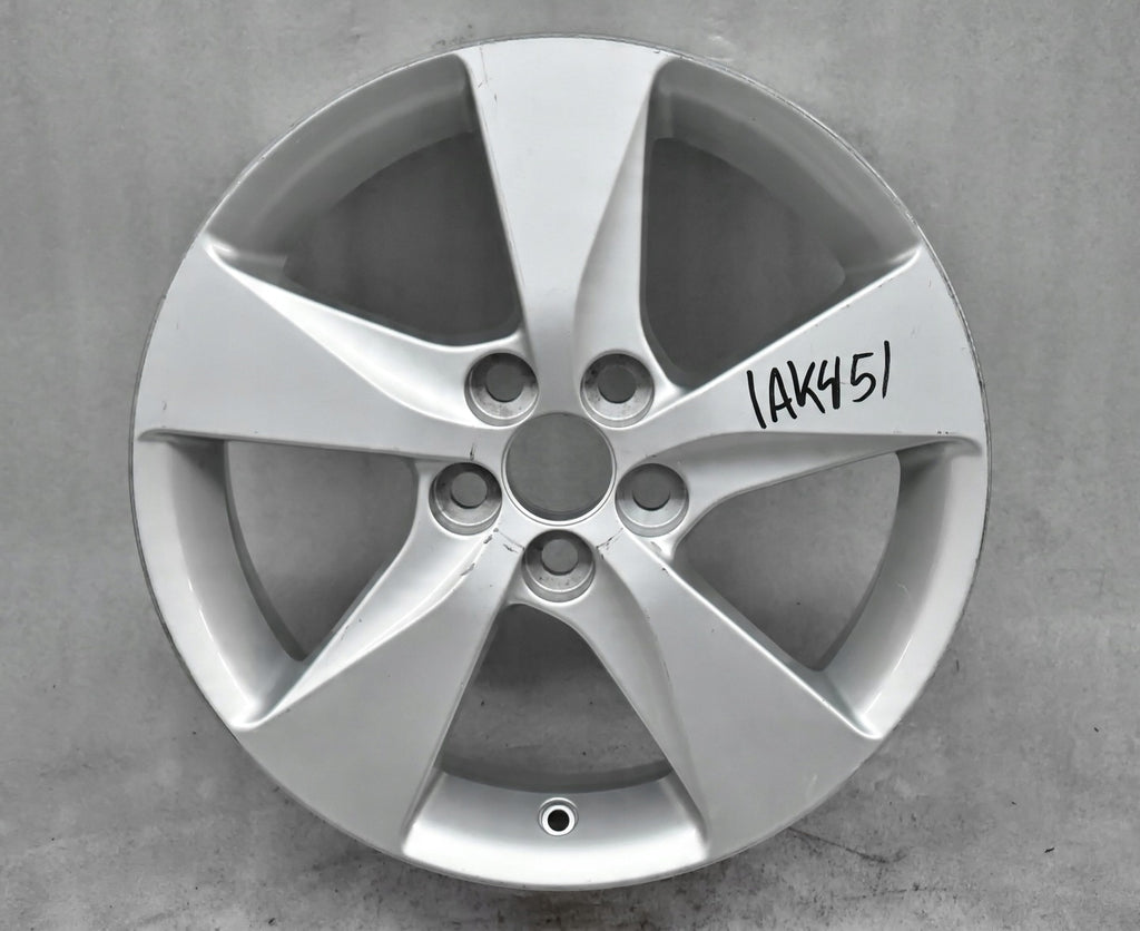 1x Alufelge 16 Zoll 6.0" 5x100 45ET Glanz Silber PW457-4700 Toyota Corolla