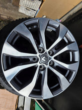 Load image into Gallery viewer, 1x Alufelge 17 Zoll 7.0" 4x114.3 43ET Glanz Silber 403007202R Renault Megane 1 FEL7207848719mh