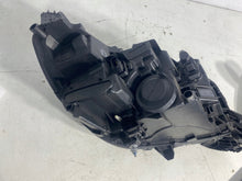 Laden Sie das Bild in den Galerie-Viewer, Frontscheinwerfer Peugeot 208 II 9833036380 LED Links Scheinwerfer Headlight SCH4582428246ju