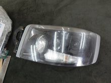 Laden Sie das Bild in den Galerie-Viewer, Frontscheinwerfer Renault 21554749 Links Scheinwerfer Headlight SCH6427796156wx