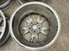 Laden Sie das Bild in den Galerie-Viewer, 1x Alufelge 17 Zoll 8.0" 5x120 46ET Silber 3412060 3412060-06 BMW X3 E83 FEL6863146309bi