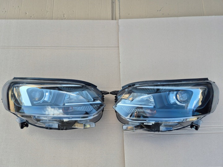 Frontscheinwerfer Citroën Jumpy 9832837680 9832836480 Xenon Ein Satz Headlight SCH7324200743ha