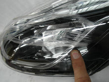 Laden Sie das Bild in den Galerie-Viewer, Frontscheinwerfer Renault Clio IV 260608367R Links Scheinwerfer Headlight SCH4822402637rd