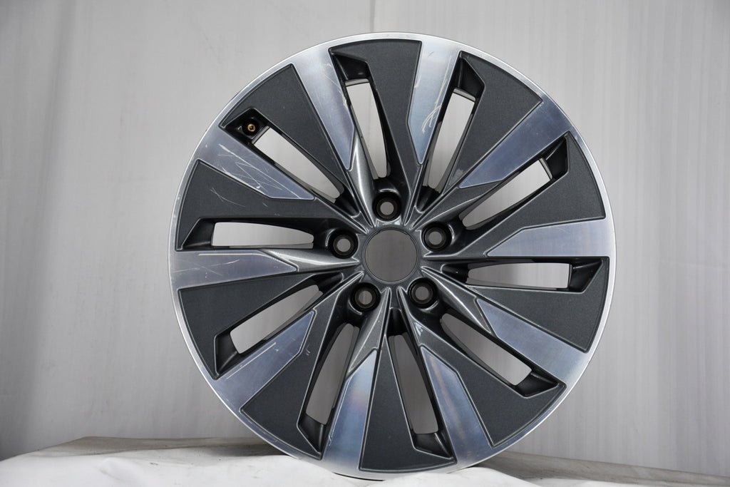 1x Alufelge 18 Zoll 8.0" 5x112 39ET Glanz 4K0601025B Audi Mg Rim Wheel FEL2375100952sh