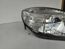 Laden Sie das Bild in den Galerie-Viewer, Frontscheinwerfer Skoda Fabia II Rechts Scheinwerfer Headlight
