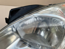 Load image into Gallery viewer, Frontscheinwerfer Hyundai Accent III 92101-1E0XX Links Scheinwerfer Headlight