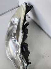 Laden Sie das Bild in den Galerie-Viewer, Frontscheinwerfer Citroën C-Crosser Ccrosser Ein Satz Scheinwerfer Headlight SCH1294097883wk