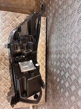 Laden Sie das Bild in den Galerie-Viewer, Frontscheinwerfer Renault Trafic 260601790 Links Scheinwerfer Headlight SCH4061869327tc