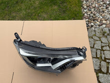 Laden Sie das Bild in den Galerie-Viewer, Frontscheinwerfer Toyota Rav 4 Rechts Scheinwerfer Headlight SCH2371951849jh