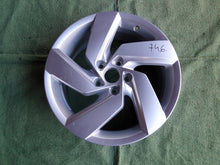 Laden Sie das Bild in den Galerie-Viewer, 1x Alufelge 17 Zoll 7.5" 5x112 51ET Glanz Silber 5H0601025E VW Golf Viii FEL7605240307xc