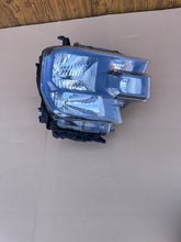 Laden Sie das Bild in den Galerie-Viewer, Frontscheinwerfer Ford Ranger N1WB-13W029-NB Rechts Scheinwerfer Headlight SCH1147338526sn
