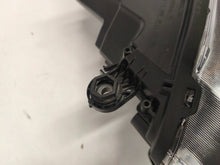 Laden Sie das Bild in den Galerie-Viewer, Frontscheinwerfer VW Polo 2G1941005 Links Scheinwerfer Headlight SCH8586929390tp