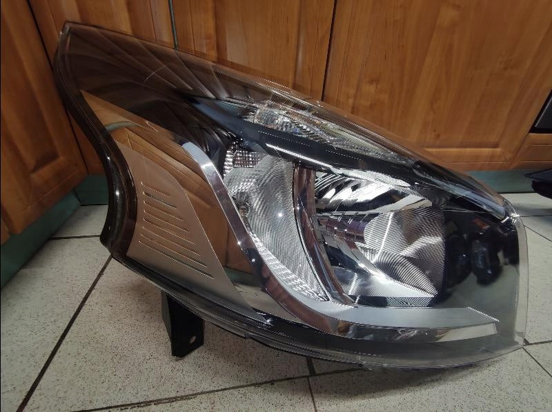 Frontscheinwerfer Renault Trafic III 260105469R LED Rechts Headlight