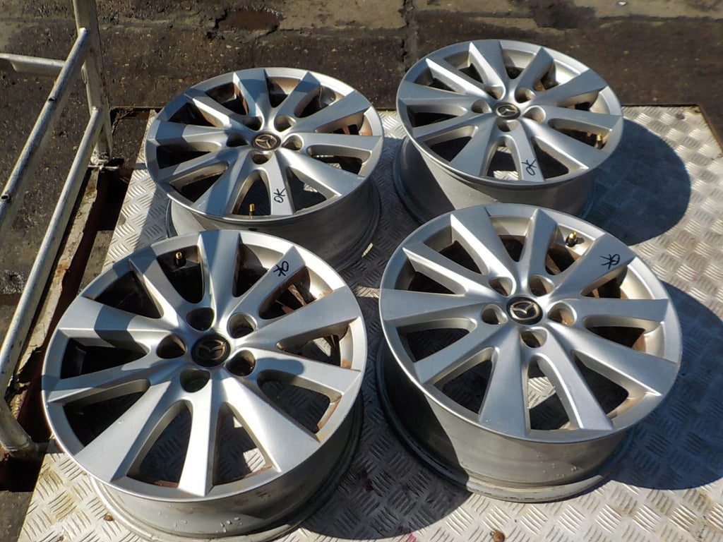 4x Alufelge 17 Zoll 7.0" 5x114.3 50ET Glanz Silber Mazda Cx-5 Cx5 Cx-3 Cx3 Mx5 FEL8480061153cn