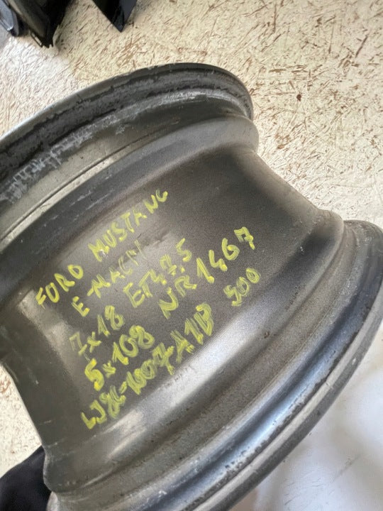 1x Alufelge 18 Zoll 7.0" 5x108 47 5ET Glanz Grau LJ8C-1007-A1B Ford Rim Wheel FEL6612893421fm