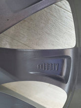 Laden Sie das Bild in den Galerie-Viewer, 1x Alufelge 17 Zoll 5x110 13269541 Opel Meriva B Rim Wheel FEL7909235398pt
