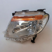 Laden Sie das Bild in den Galerie-Viewer, Frontscheinwerfer Ford Ranger Links Scheinwerfer Headlight