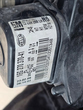 Laden Sie das Bild in den Galerie-Viewer, Frontscheinwerfer Opel Astra H 13239288LH Links Scheinwerfer Headlight SCH1456491906gf