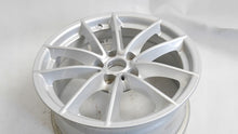 Laden Sie das Bild in den Galerie-Viewer, 1x Alufelge 17 Zoll 7.5" 5x112 27ET Glanz Silber 6868217 BMW G31 G30 G32 G11 G12 FEL7442159911ga