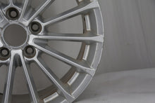 Laden Sie das Bild in den Galerie-Viewer, 1x Alufelge 17 Zoll 7.5" 5x112 51ET Glanz Silber 8V0601025BN Audi Rim Wheel FEL3603808494bj