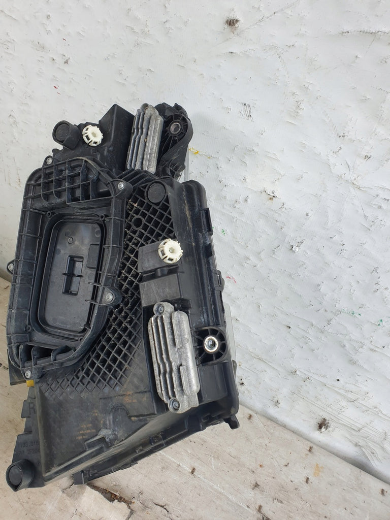 Frontscheinwerfer Volvo 24056510 LED Rechts Scheinwerfer Headlight SCH6698101163nv