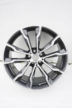 Load image into Gallery viewer, 1x Alufelge 20 Zoll 9.5" 5x112 43ET Glanz 8010269 BMW G01 G02 Mg Rim Wheel FEL1424370164rw