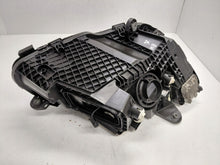 Laden Sie das Bild in den Galerie-Viewer, Frontscheinwerfer Mercedes-Benz W205 A2059062106 Full LED Links Headlight SCH3396773477ht