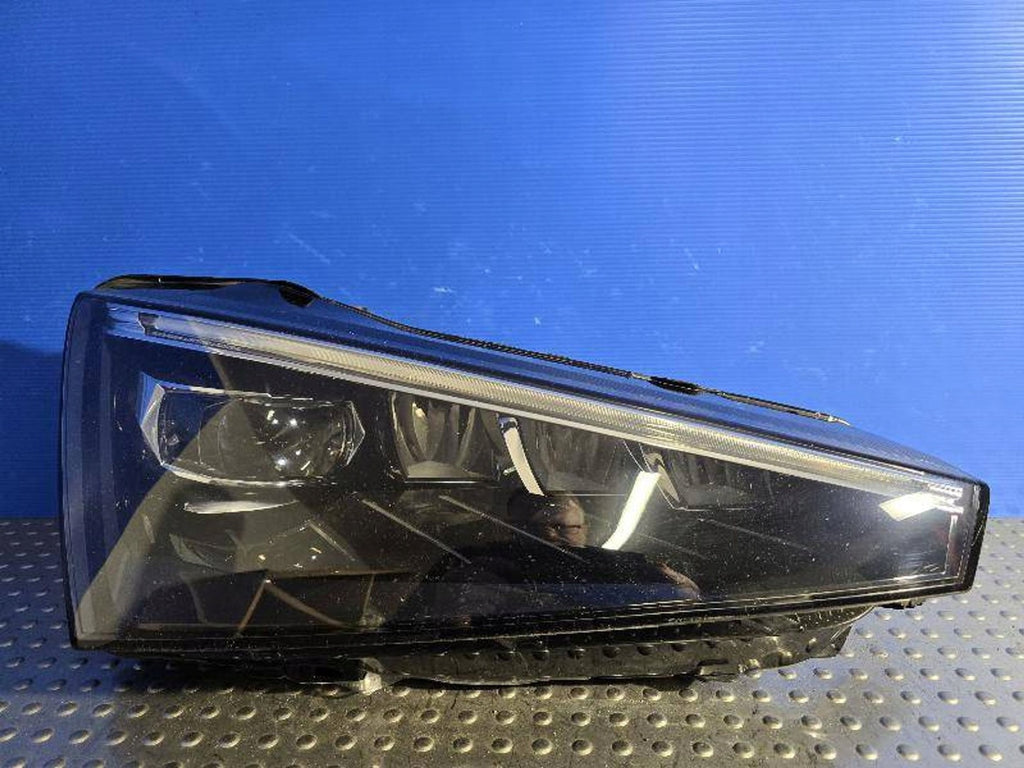 Frontscheinwerfer Skoda Scala 657941016A Full LED Rechts Scheinwerfer Headlight SCH6339246015yq