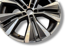 Load image into Gallery viewer, 1x Alufelge 20 Zoll 32271571GR Volvo Xc60 Rim Wheel FEL6120823110xt