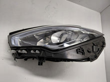 Laden Sie das Bild in den Galerie-Viewer, Frontscheinwerfer Mercedes-Benz Cla A1189062500 Full LED Links Headlight SCH8202012740zw
