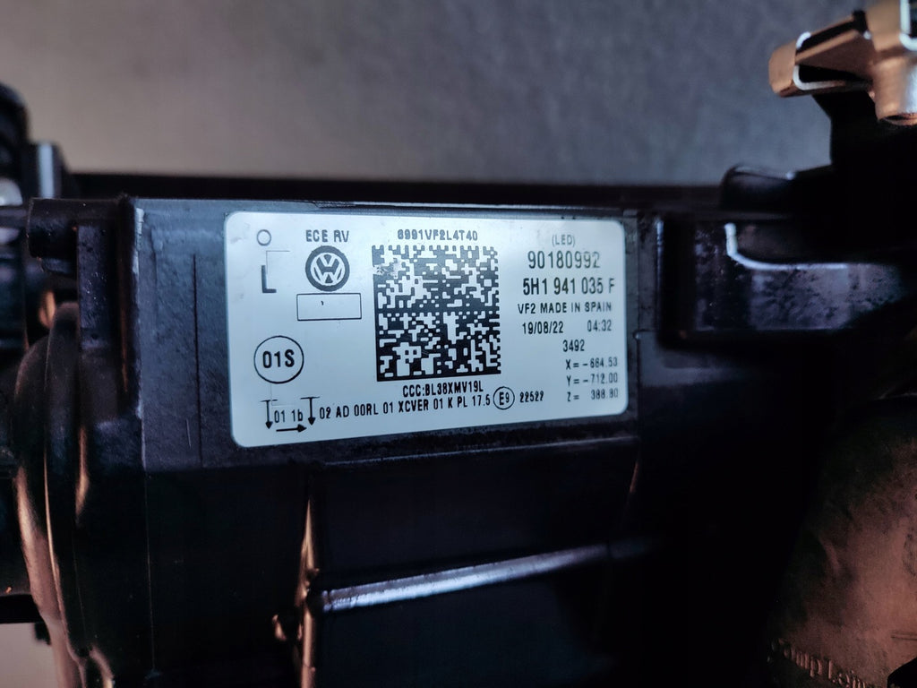 Frontscheinwerfer VW Golf VIII 5H1941035F Full LED Links Scheinwerfer Headlight SCH9631144836hh