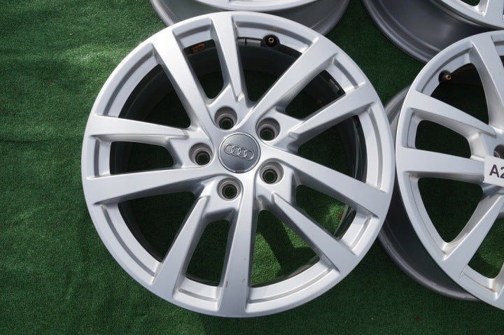 4x Alufelge 17 Zoll 6.0" 5x112 48ET Glanz Silber 8V0601025DH Audi A3 Rim Wheel FEL6678578242rc