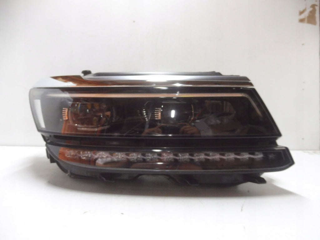 Frontscheinwerfer VW Tiguan 5NB941082A LED Rechts Scheinwerfer Headlight