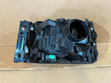 Laden Sie das Bild in den Galerie-Viewer, Frontscheinwerfer Land Rover EH22-13W029-BD EH22-13W029-BDEH22-13W029-BD Rechts SCH4521454710vz