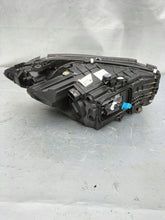 Load image into Gallery viewer, Frontscheinwerfer Mercedes-Benz W206 Links Scheinwerfer Headlight SCH6998511570la
